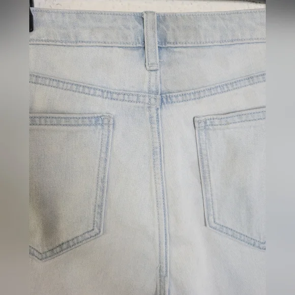 Elizabeth and James Cut Off Shorts Sz 28 Denim Raw Hem Light Wash Organic Cotton - Picture 6 of 15